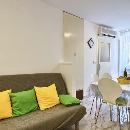 Apartment Eviana Private Pula